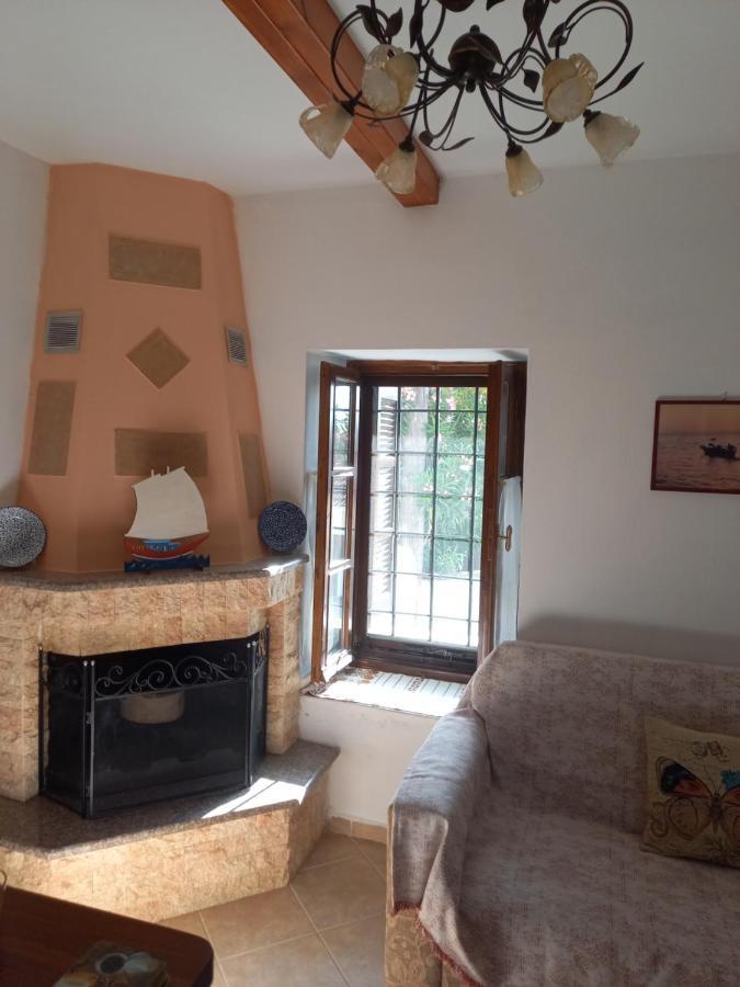Villa Πηλιο- Το Εξοχικο Τησ Αννασ- Αφησσοσ à Áfissos Extérieur photo